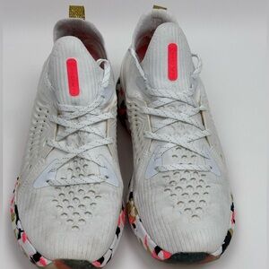 Under Armour Men's HOVR Phantom RN Upstream Camo